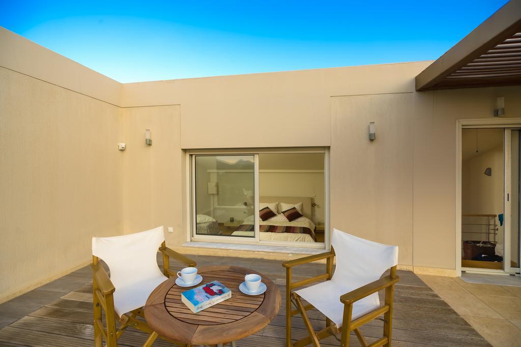 Legrena Beach Villa スーニオ エクステリア 写真
